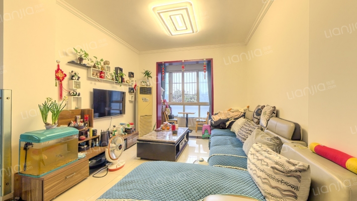 逸水青城兰卡威二手房实景图