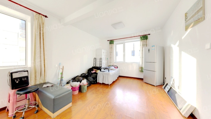 财办小区二手房实景图