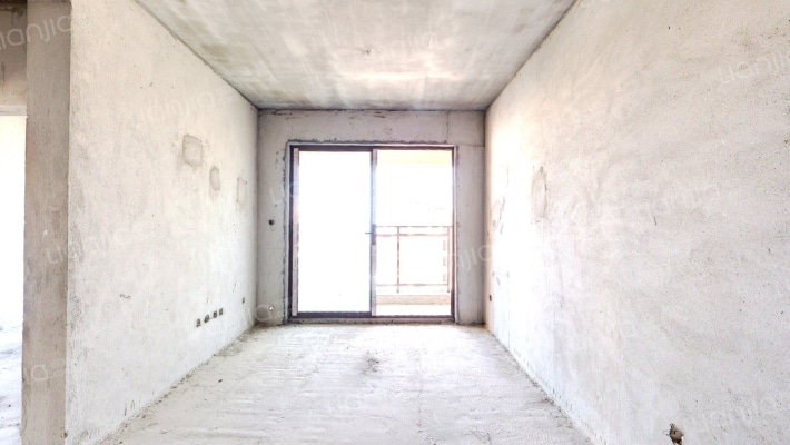 越亚·天赐御园二手房实景图