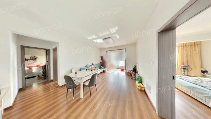 御景花园南区二手房实景图