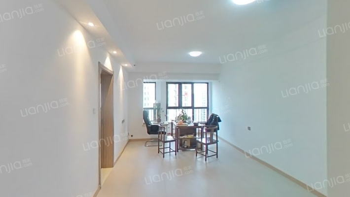 美的置业广场二手房实景图