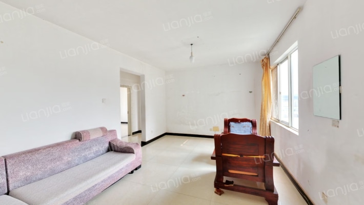 蓝苑静园二手房实景图