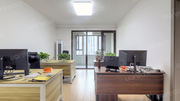 樾府国际 精装三居室 三阳开泰户型中间楼层 全天采光-客厅