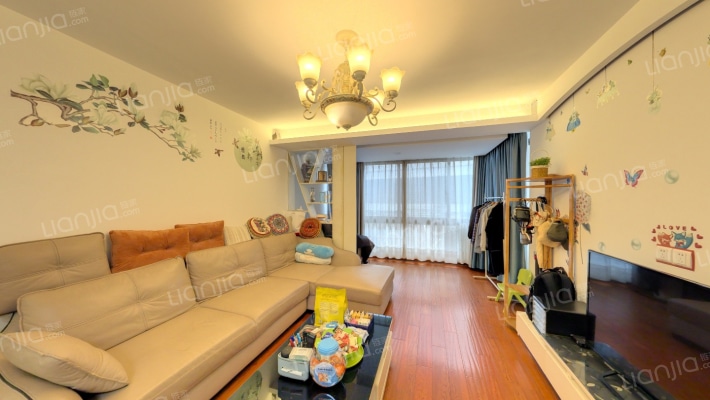 嘉茵苑二手房实景图