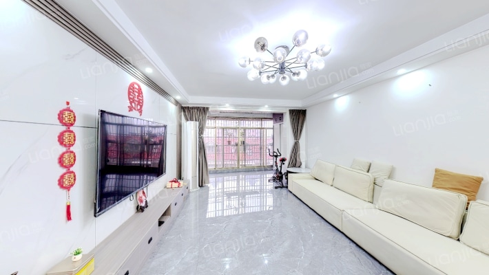 运通馨苑二手房实景图