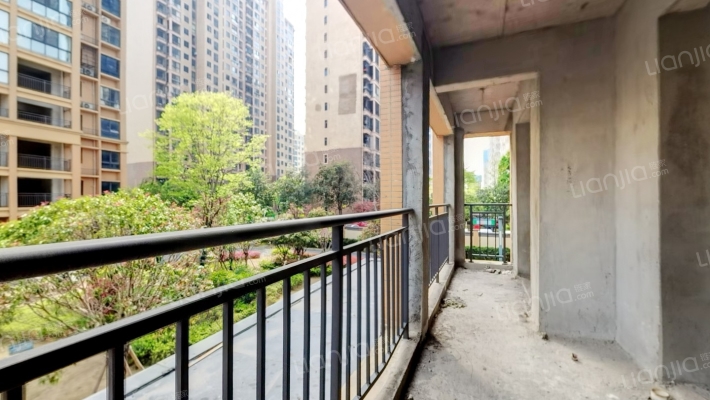 东湖名门二手房实景图