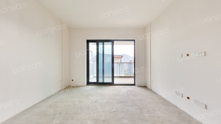 龙润丰锦二手房实景图