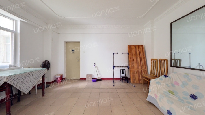 武锅社区二手房实景图