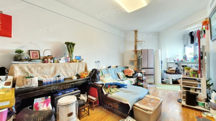 加城湖滨公寓二手房实景图