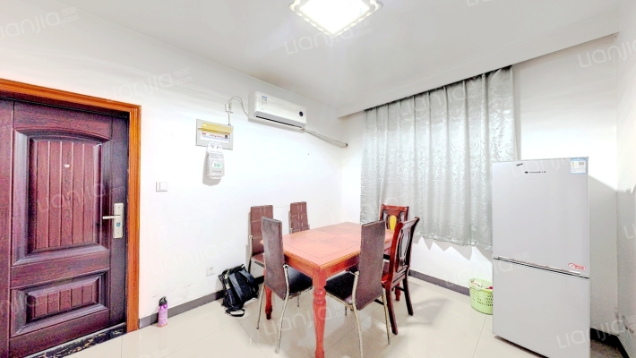 营桥河沿二手房实景图