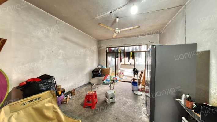 梅墅水庄中区二手房实景图