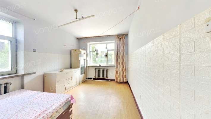 一汽25街区二手房实景图