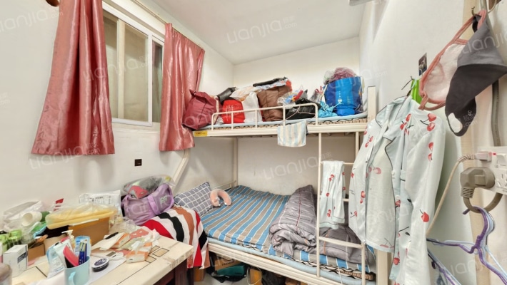 东七路77号二手房实景图