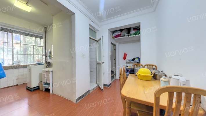 川大华西新村十四宿舍二手房实景图