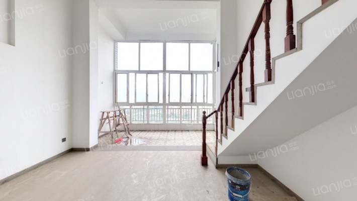 龙环世纪二手房实景图