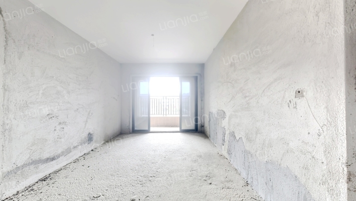 嘉汇四季阳光二手房实景图