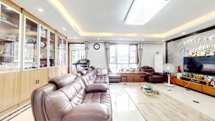 加州香山美树二手房实景图