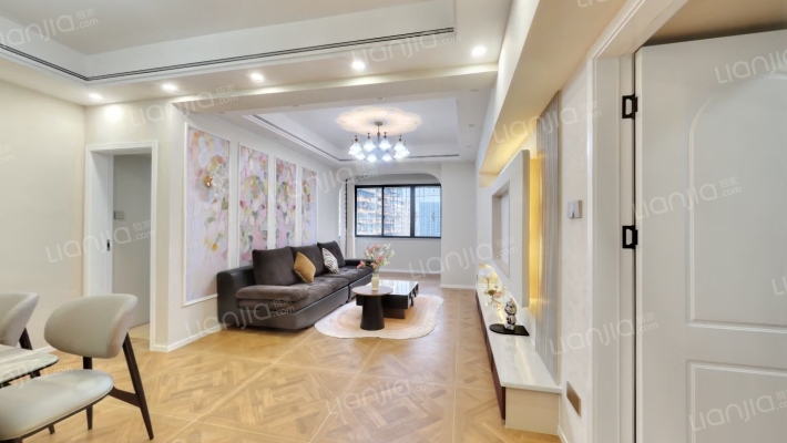 雅典居花园二手房实景图