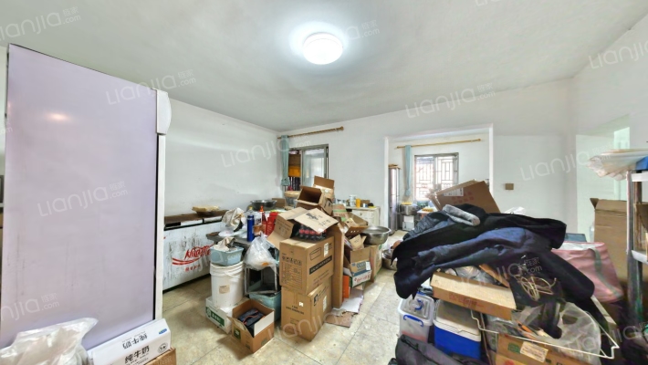 万商路二手房实景图