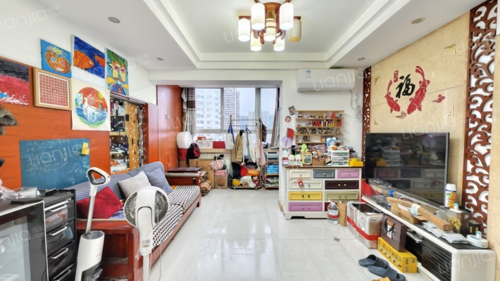 中旅大厦二手房实景图