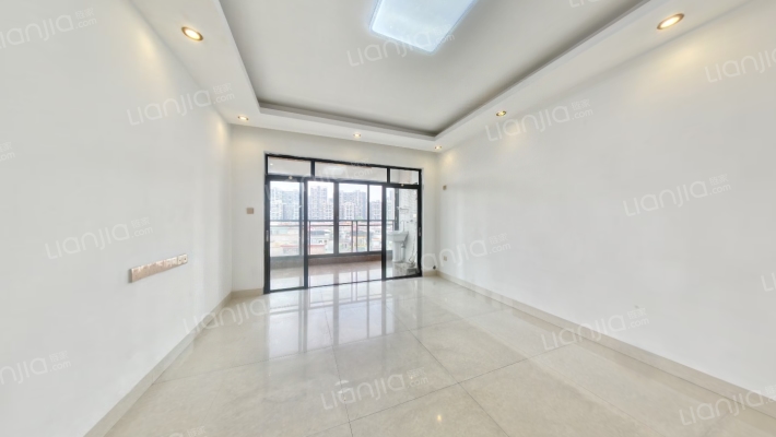 时代名轩北区二手房实景图