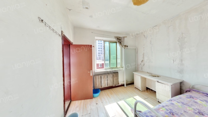 财经学院家属楼二手房实景图