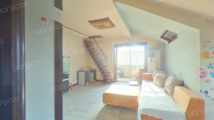 嘉琪小区二手房实景图