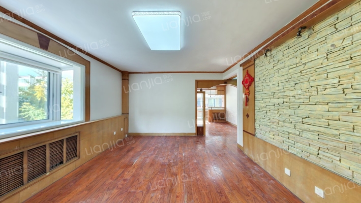 历山路48-3号二手房实景图