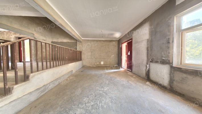 森海豪庭二手房实景图