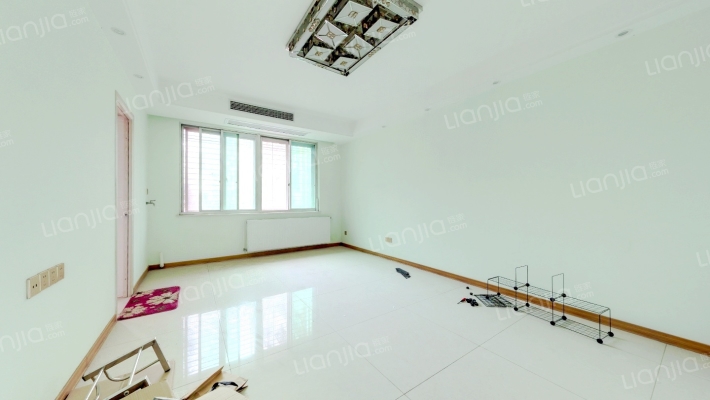 保温材料厂二手房实景图