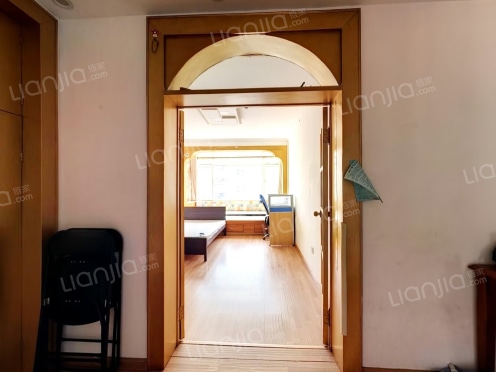 整租·南昌路2-34号（双号） 2室1厅 南/北