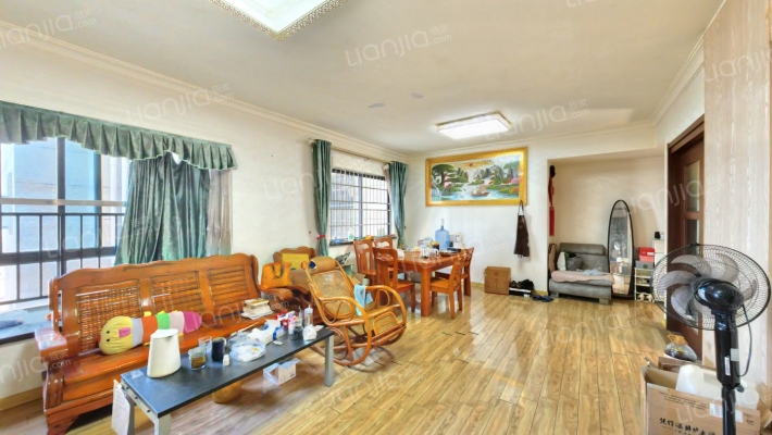 碧桂园天麓山一期二手房实景图