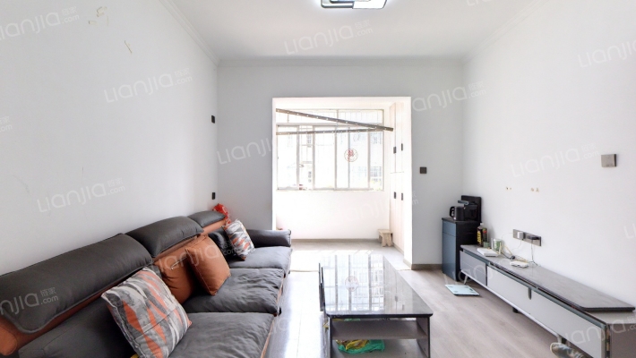 民航小区二手房实景图