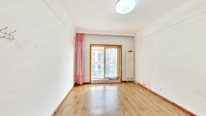 东翠鸣苑二手房实景图