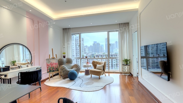 万菱汇广场二手房实景图