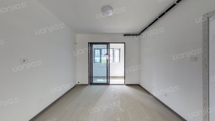 中奥上坤云锦东方二手房实景图