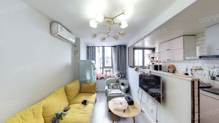 绿地保税中心二期二手房实景图