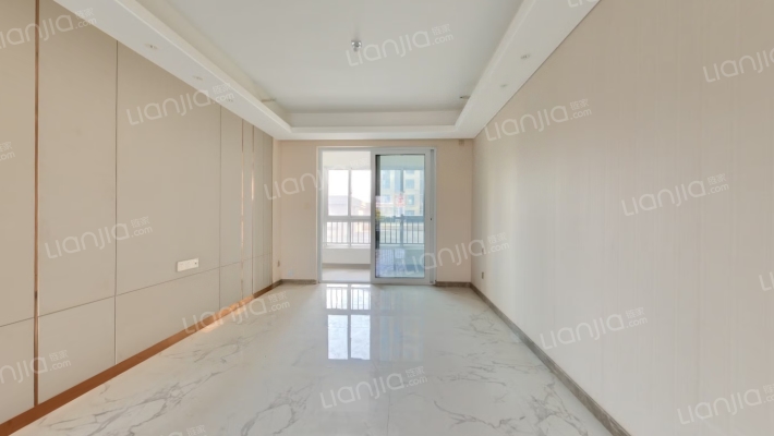 钰龙旭辉半岛礼园二手房实景图