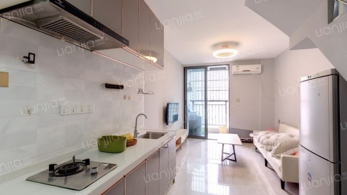 南宁新城吾悦广场二手房实景图