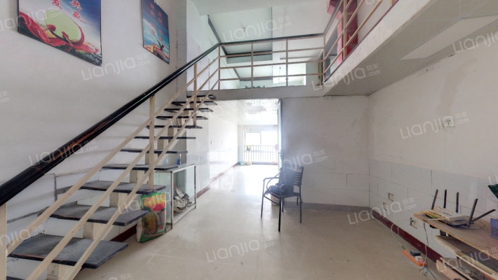 世纪云顶二手房实景图