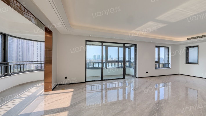 中海·铂隽二手房实景图