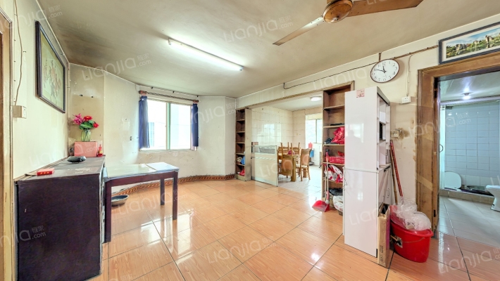 梨南苑二手房实景图