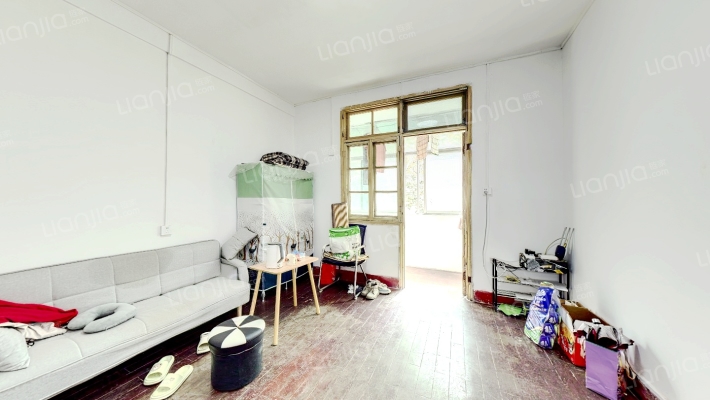 列电社区二手房实景图