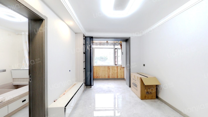 甘肃省电信器材厂家属院二手房实景图