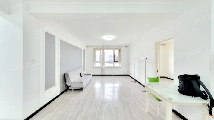 宝裕悦兰湾一期二手房实景图