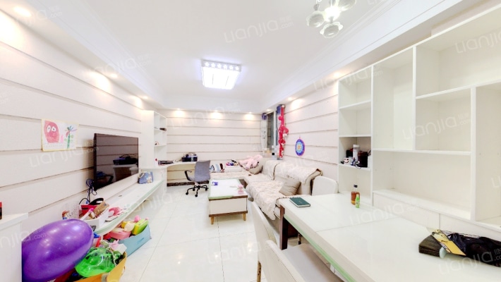 华冶天然居二手房实景图