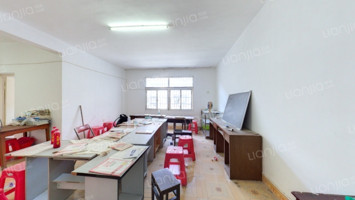 水晶宫二手房实景图