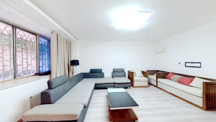 新兴公寓二手房实景图