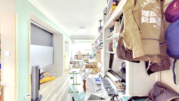罗秀新苑二手房实景图