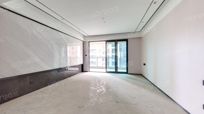 万科君逸二手房实景图